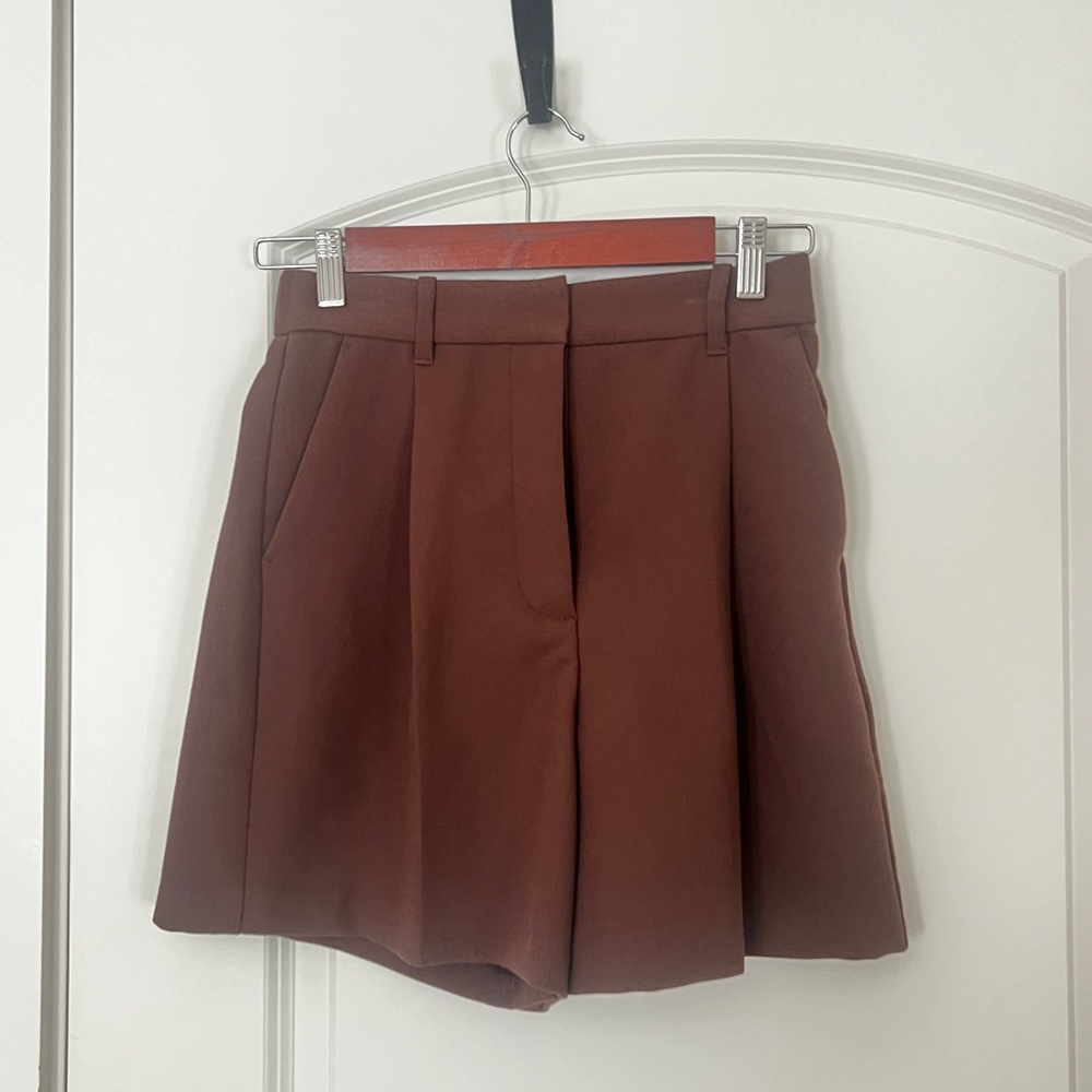 Abercrombie tailored shorts